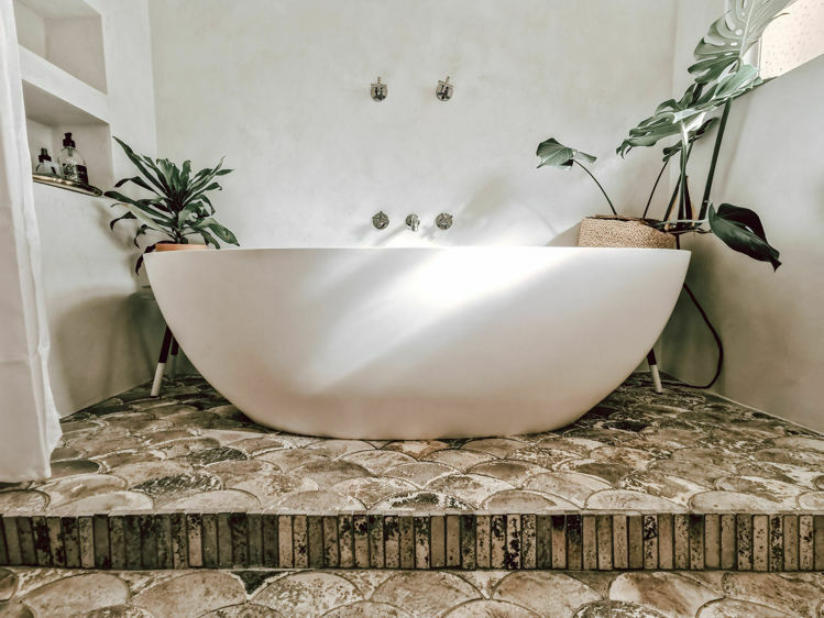 Picture of TAYLOR BATH